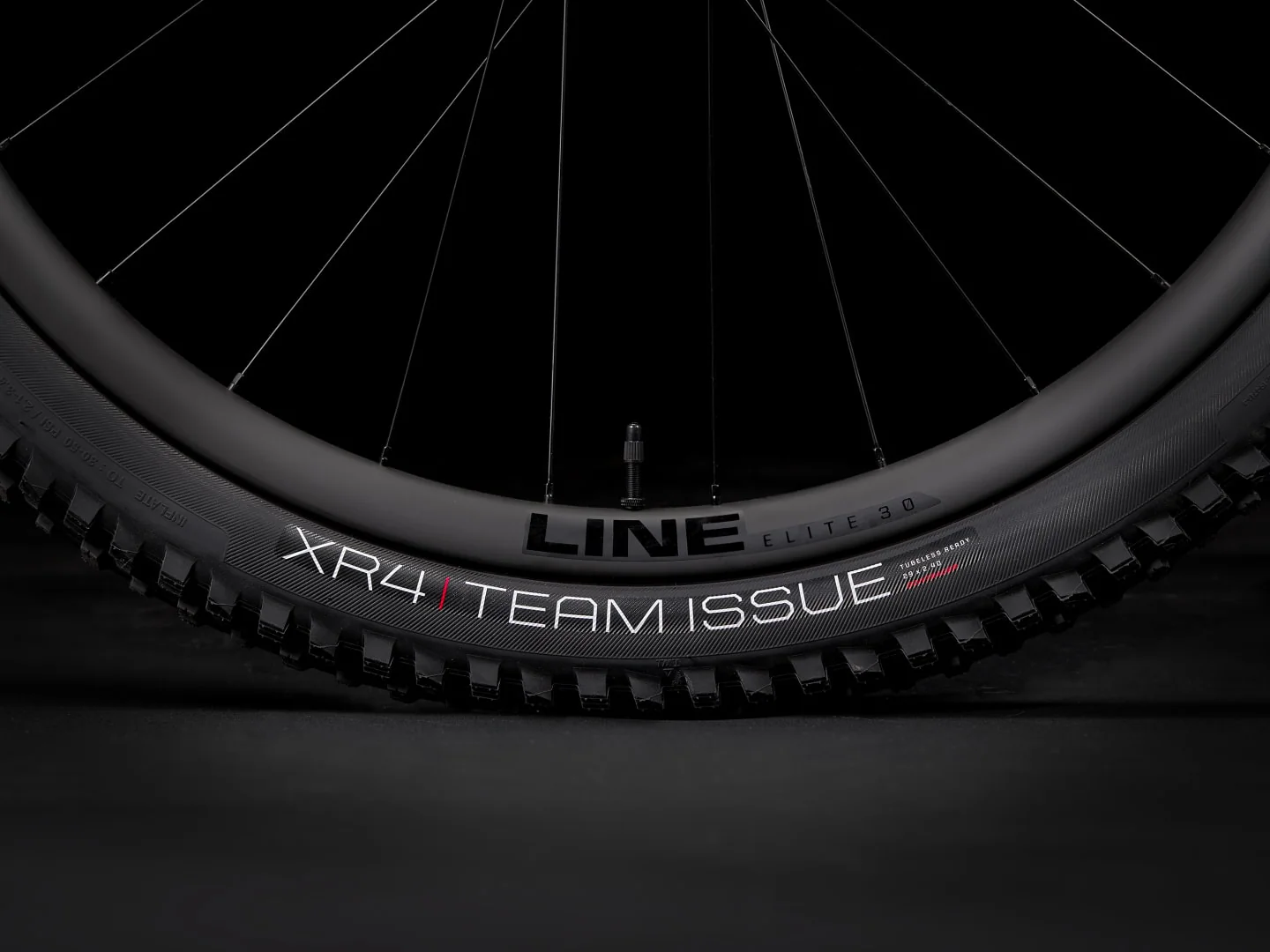 2023 Trek Top Fuel 9.8 XT - Image 8