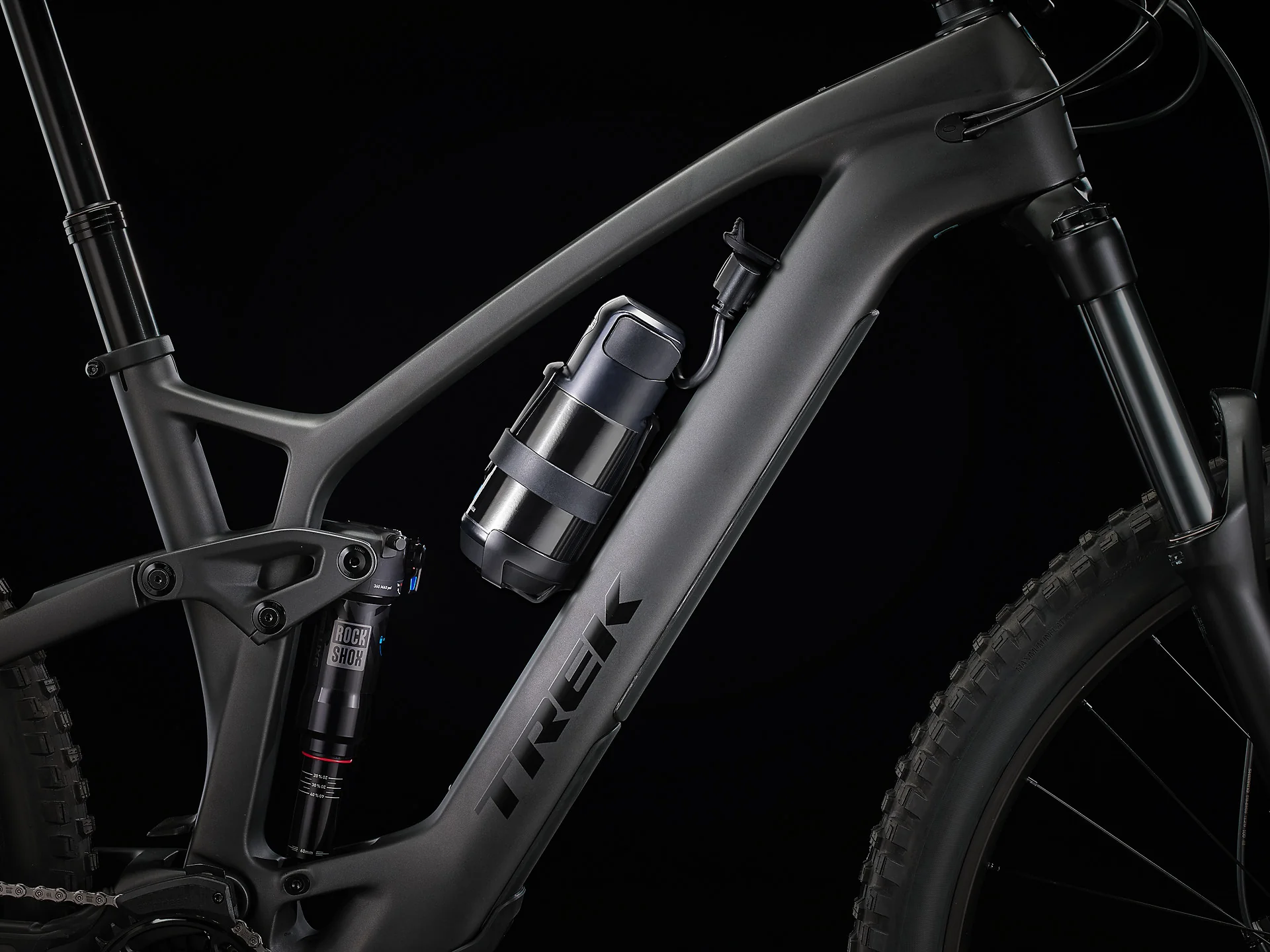 2024 Trek Fuel EXe 9.5 - Matte Dnister Black - Image 12