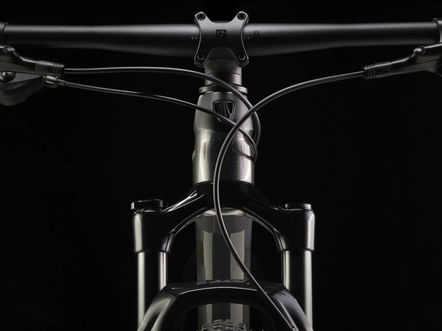 2024 Trek Procaliber 9.5 - Gloss Dark Prismatic/Matte Trek Black - Image 10