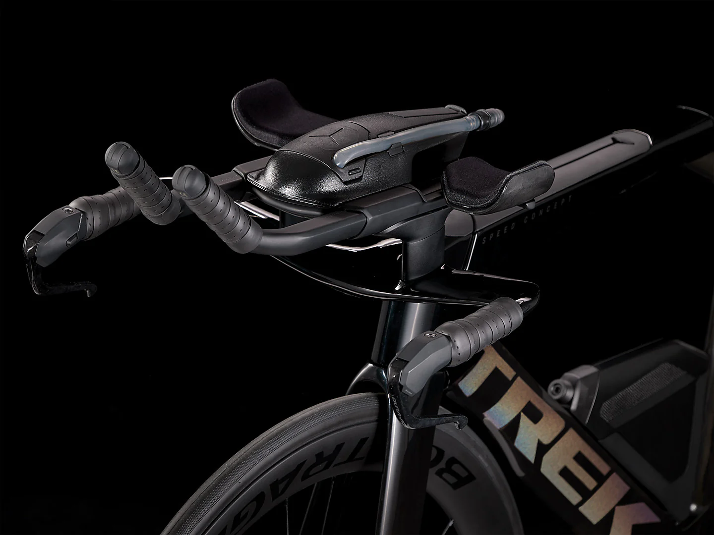 2024 Trek Speed Concept SLR 7 - Deep Smoke/Gloss Trek Black - Image 9