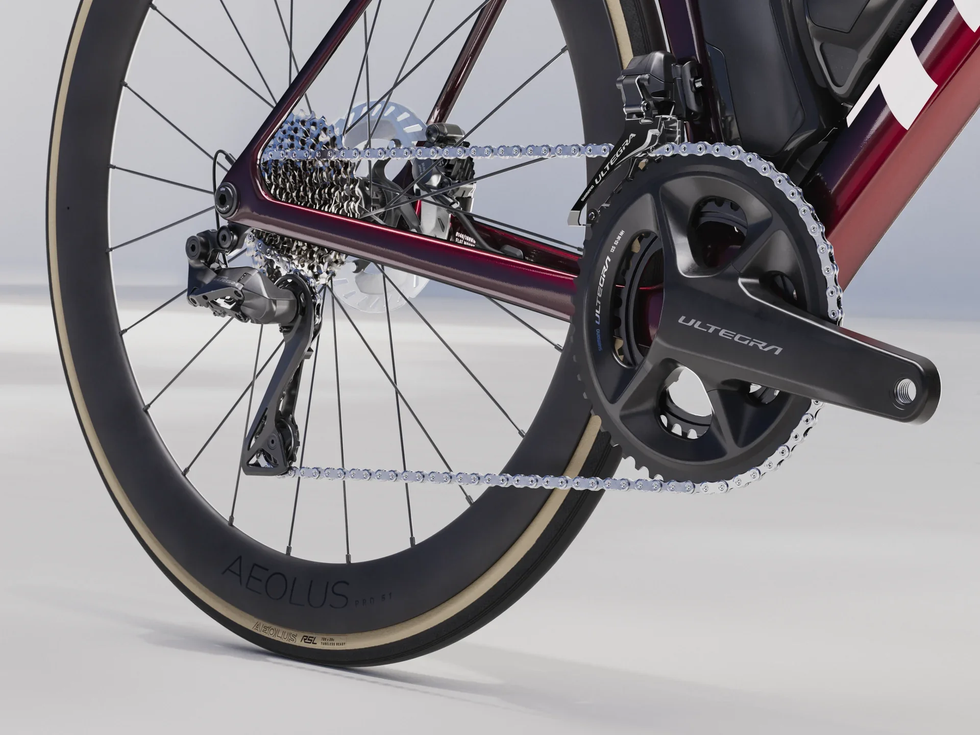 2025 Madone SLR 7 Gen 8 - Image 24