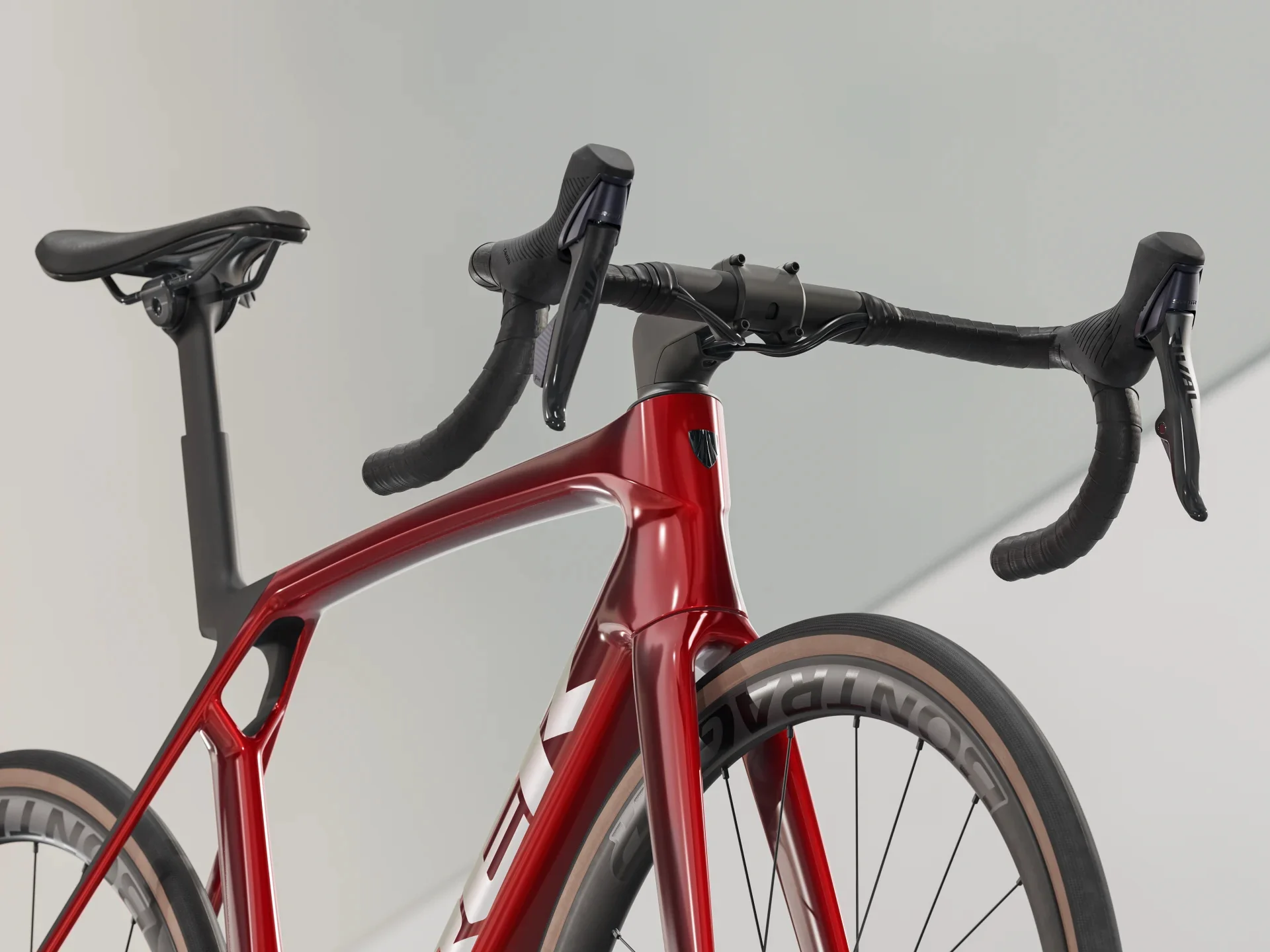 2025 Trek Madone SL 6 AXS Gen 8 - Crimson - Image 4