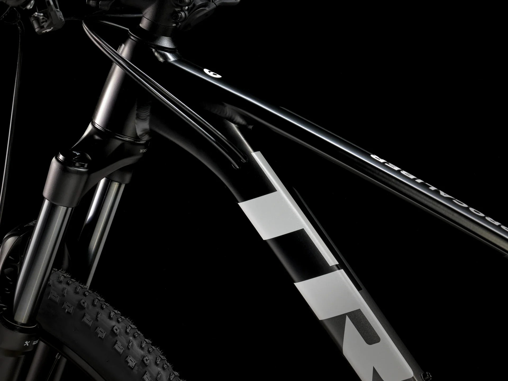2026 Trek Procaliber 6 - Black - Image 5