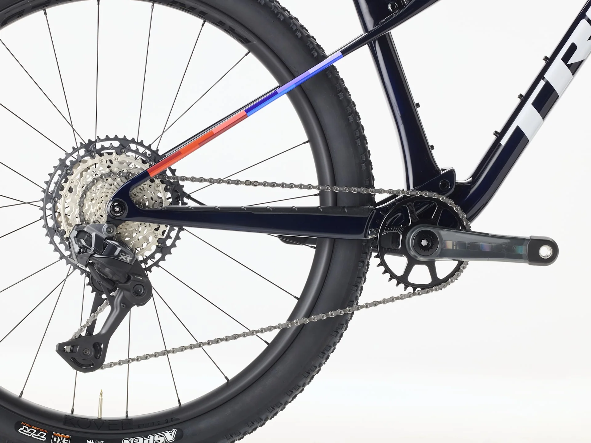2026 Trek Supercaliber SLR 9.8 XT Di2 Gen 2 - Navy Smoke - Image 6