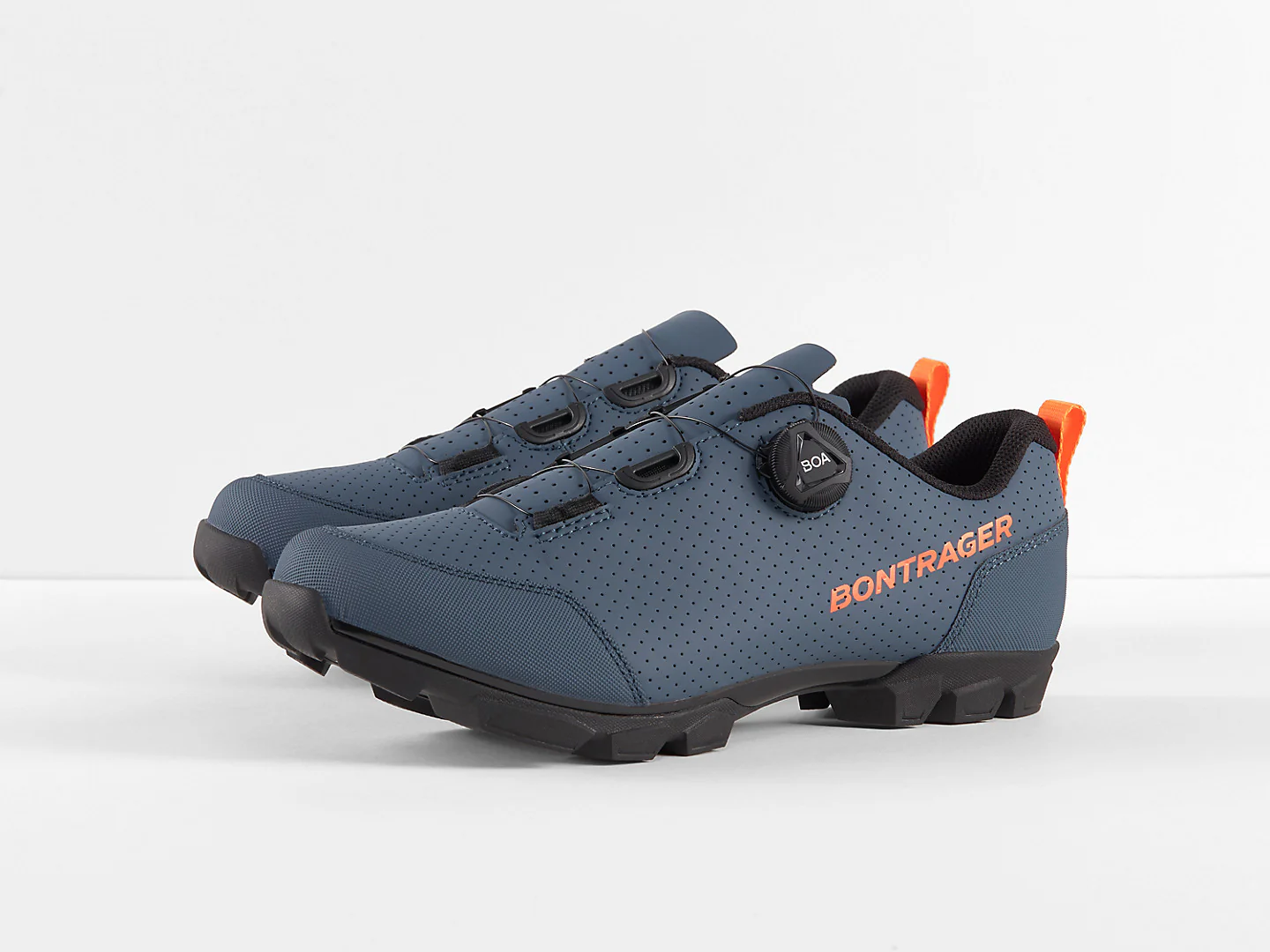 Bontrager Evoke Mountain Bike Shoes - Battleship Blue/Radioactive Orange - Image 4