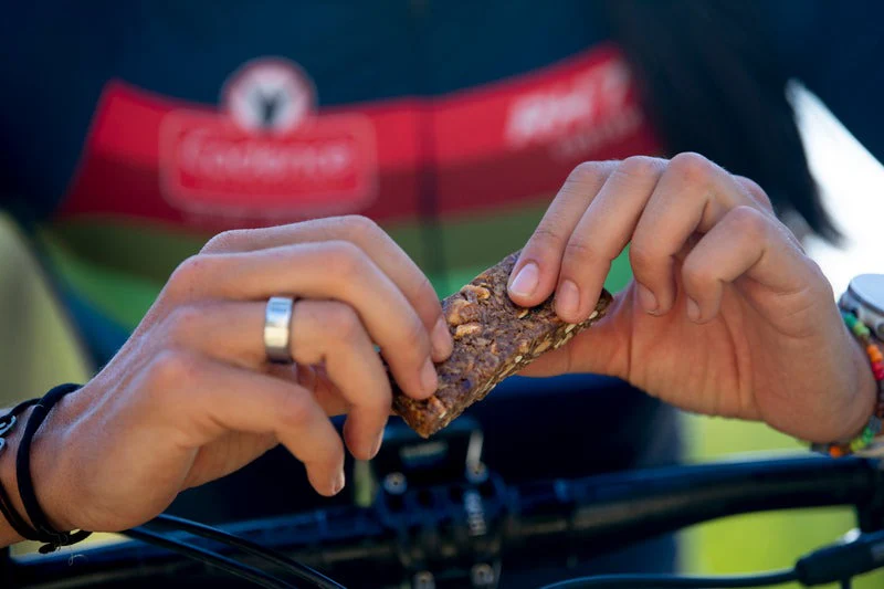 Cadence Energy Bar- Apple Pie - Image 3