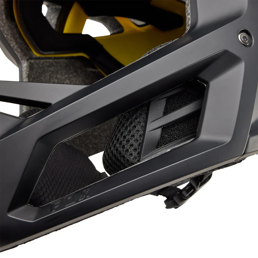 Fox Proframe Matte Black Helmet - Image 9