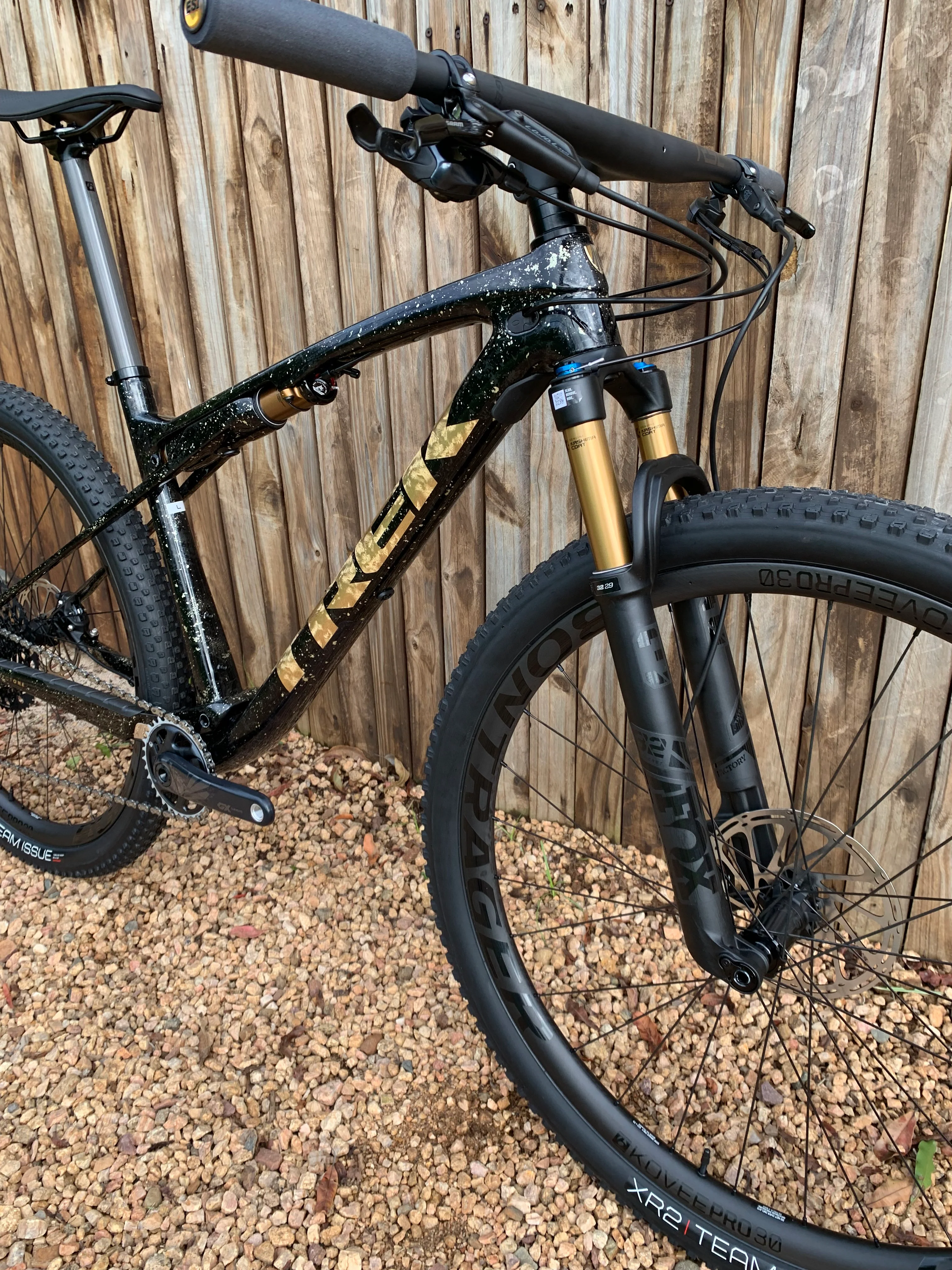 Gen 1 Trek Supercaliber 9.8 GX - Project One Sweet Gold Leaf (Large) - Image 3