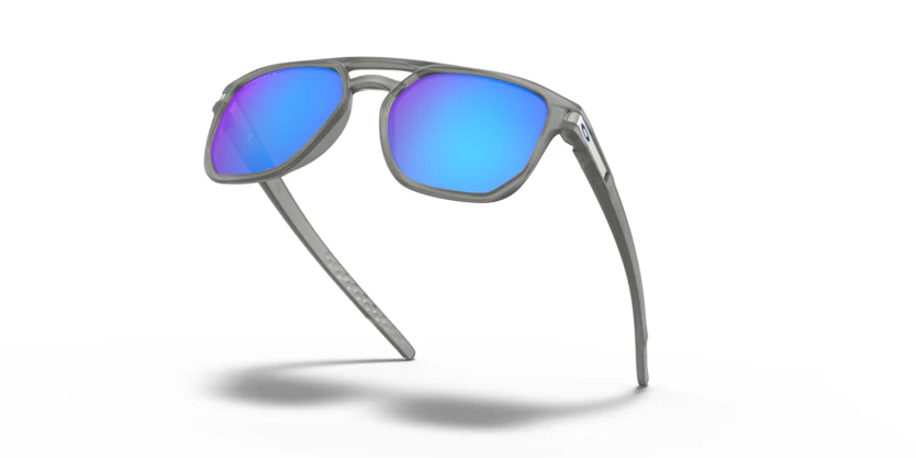 Oakley Latch Beta Matte Grey Ink- Prizm Sapphire Polarized - Image 5