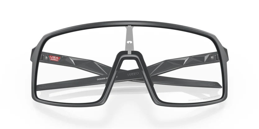 Oakley Sutro - Matte carbon Photochromic - Image 9